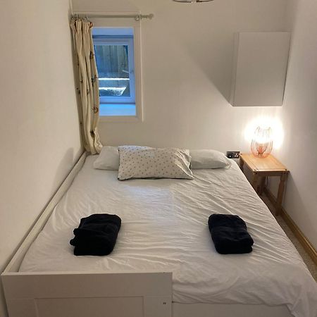 Spacious 2 Bedroom Apartment Near Seafront بينزانس المظهر الخارجي الصورة