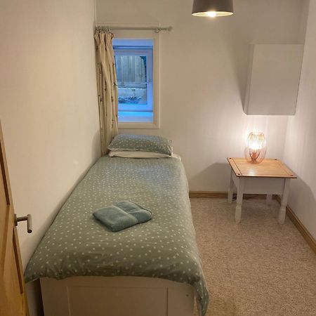 Spacious 2 Bedroom Apartment Near Seafront بينزانس المظهر الخارجي الصورة